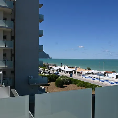 Apartamento M449 - Marcelli, Trilocale Con Posto Auto E Condominiale *