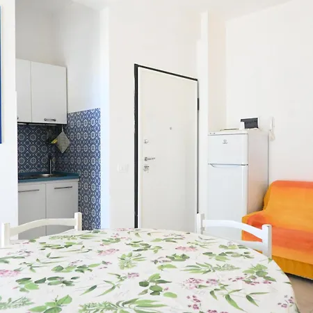 M449 - Marcelli, Trilocale Con Posto Auto E Condominiale * Marcelli