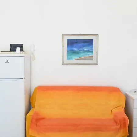 M449 - Marcelli, Trilocale Con Posto Auto E Condominiale