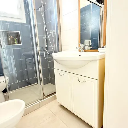 M449 - Marcelli, Trilocale Con Posto Auto E Condominiale Apartamento